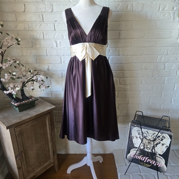 Laundry By Shelli Segal Dresses & Skirts - Vintage Rory Gilmore Y2K 100% Silk Shelli Segal Dress, Party